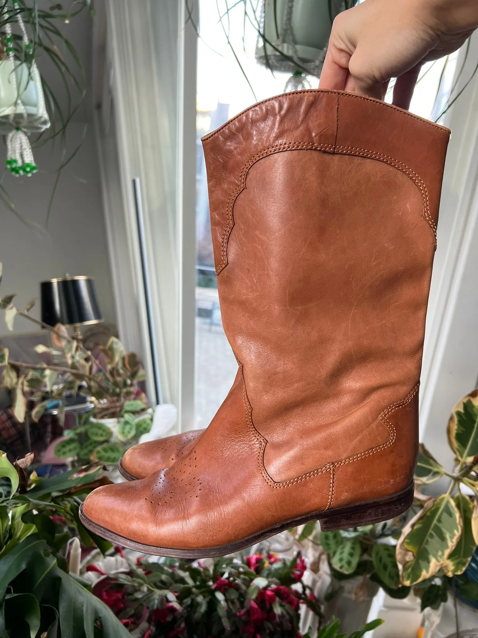 Vintage Tan Western Cowboy Boots