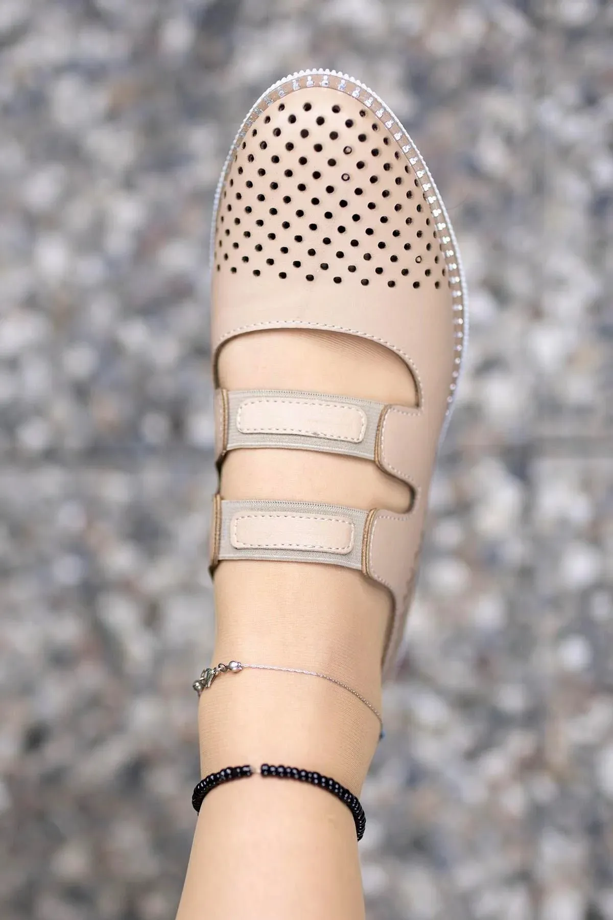 Women's Casual Shoes
